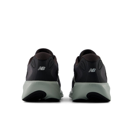 New Balance M680 V9