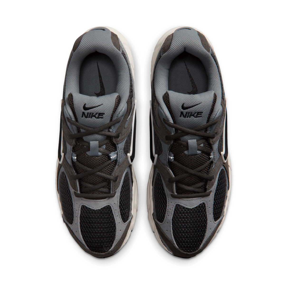 Nike v5 RNR Suede